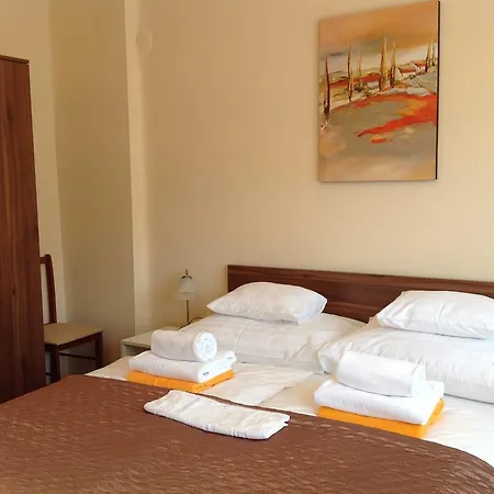 公寓 Jokai Apartmanhaz *