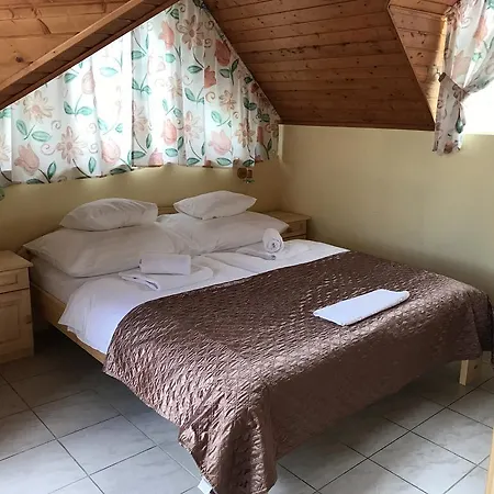 Jókai Apartman *