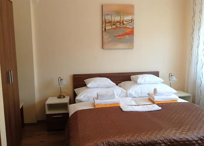 Jokai Apartmanhaz *